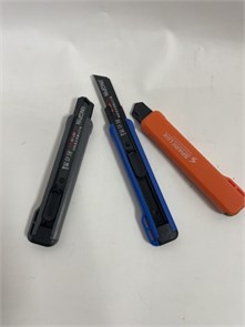 Нож канцелярский 18 мм, усиленный, лезвие SK5, с автофиксатором, микс цветов, "MAXIMUM" 1281092